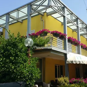 Hotel Illi ***