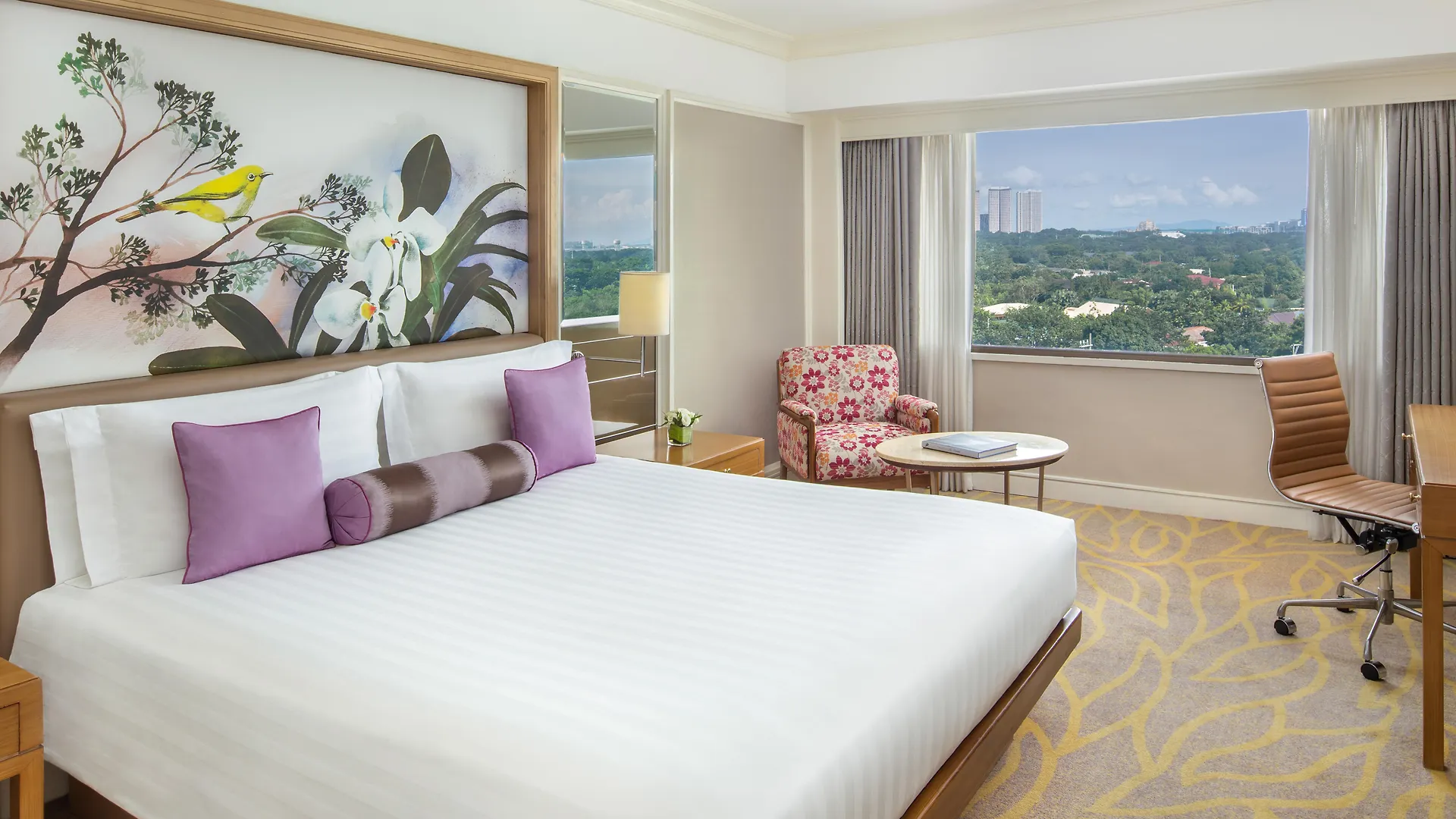 Dusit Thani Manila Μακάτι 5*,