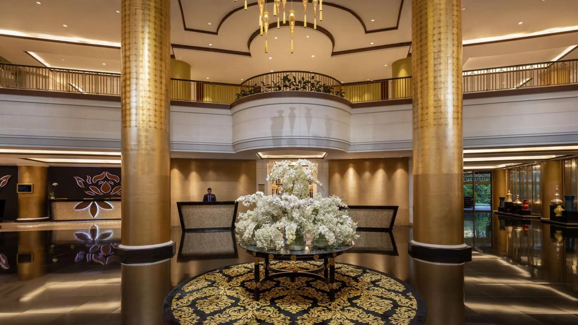 Dusit Thani Manila Μακάτι Ξενοδοχείο