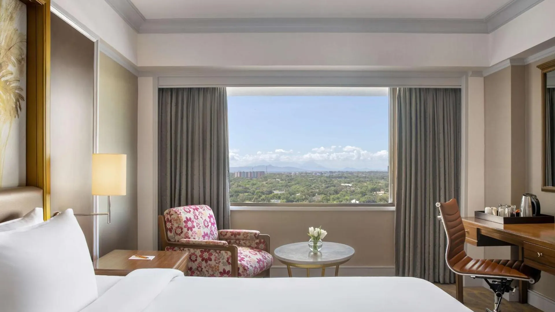 Dusit Thani Manila Makati City